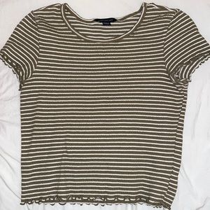 American eagle ruffled crop top
